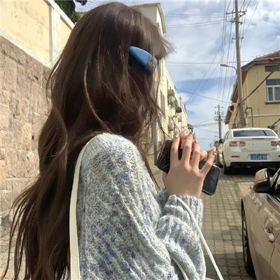 大老千与小妖精